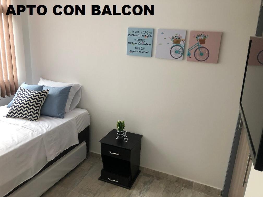 Apartamentos View, Calle Del Malecon Frente Al Lago Гуатапе Екстер'єр фото