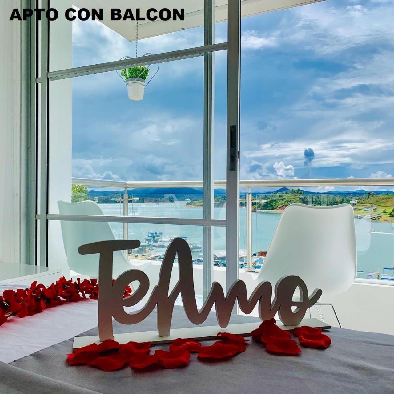 Apartamentos View, Calle Del Malecon Frente Al Lago Гуатапе Екстер'єр фото