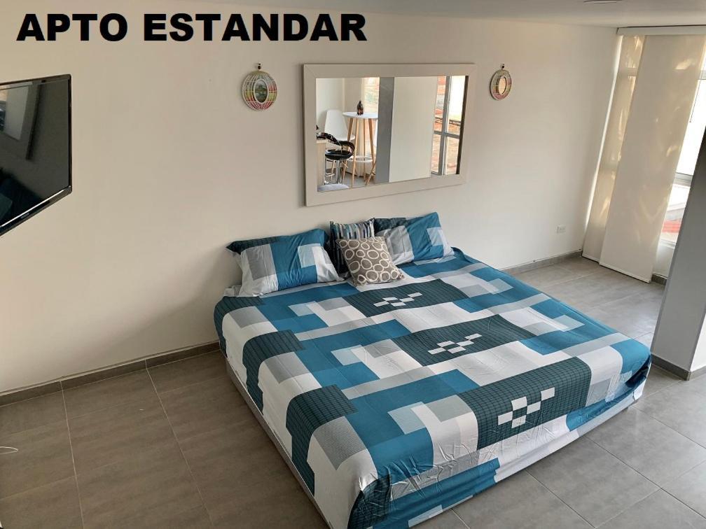 Apartamentos View, Calle Del Malecon Frente Al Lago Гуатапе Екстер'єр фото
